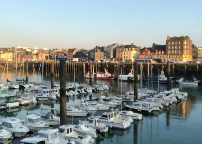 Maisonsurleau Normandie - Bord De Riviere, Mer, Foret * Martin-Église